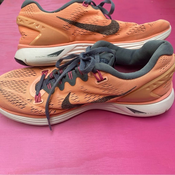 Women’s Nike Lunarglide 5 Size 9.5, Coral Athletic Shoes, Running Training Shoes - Picture 15 of 15